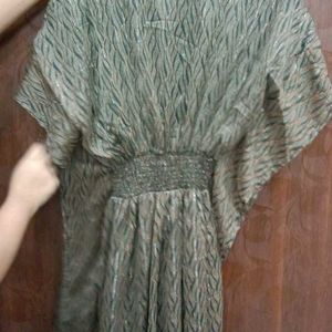 Pakistani Kaftan Dress Suit V Neck