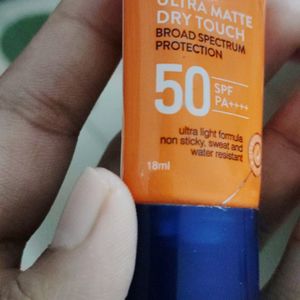 Joy Sunscreen Ultra Matte Dry Touch