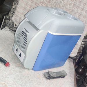 Brand New 7.5 Portable Car Mini Freezer