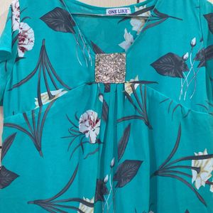 Sea Green Top Floral Flowers Size Xl