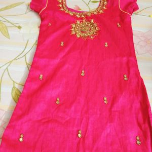 Kurta With Dupatta