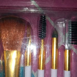 Makeup Brushes