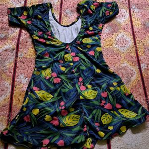 4 Dress Combo Used In Good Condition