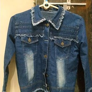 women denim jacket