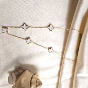 Anti-tarnish 5 Four Clover Long Chain necklace