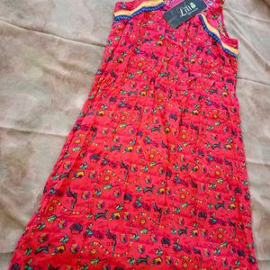 Global Desi Liva Sleeveless Tunic Size XS 75 cm.