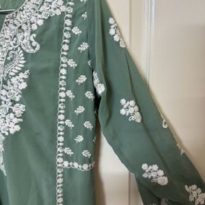 Embroided Green Kurti Set