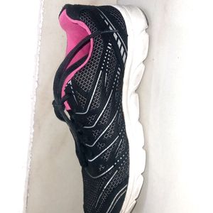 PERFORMAX Black Sneakers For Girls