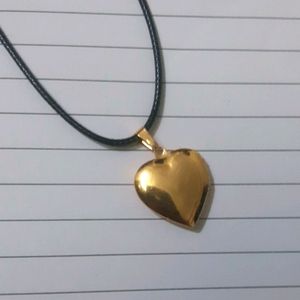 Large Golden Heart Picture Opening Pendant + Chord