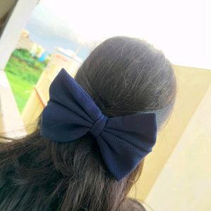 Combo Of Hair Bow & Scrunchie 💙