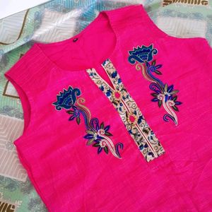 Beutifull Colour Combination  Work Kurti