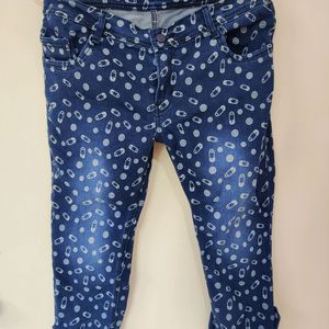 New Printed Denim Capri