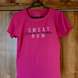 Clovia Activewear Tshirt