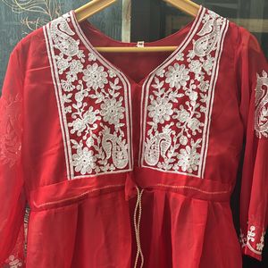 I Am Selling Red Chikankari Kurti