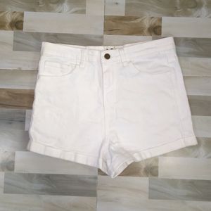 White high waist shorts