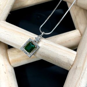 Beautiful Emerald AD stone  Pendent Pack Of 1 Pcs