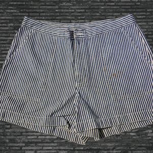 Stripped Shorts