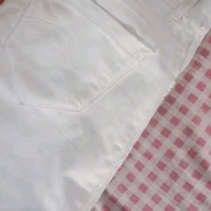 CIRCLE White Jeans Pant