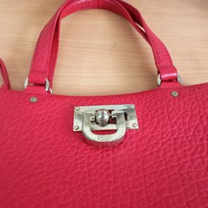 Authentic DKNY Stylish Bag