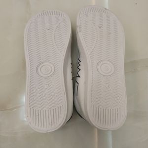 Modern Unisex Casual Shoes