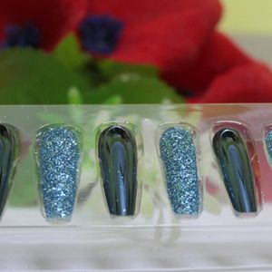 Artificial Beautiful Nails For Women