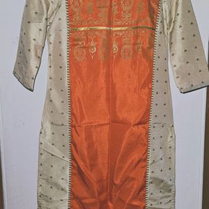 W Straight Fit Kurti