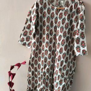 Sabhyata Floral Kurta