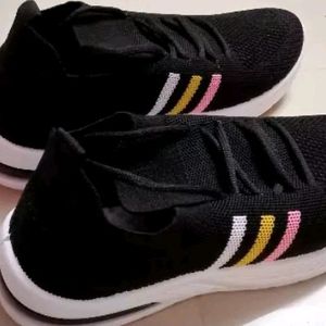 Layasa New Women Casual Stylish Sports Sneakers