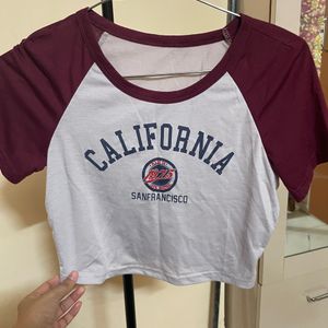 Letter Graphic Raglan Pattern Crop Top