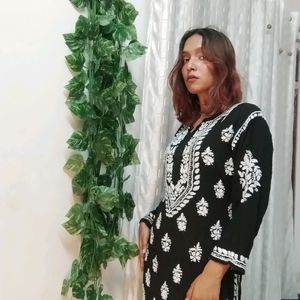 Chikankari Long Kurti