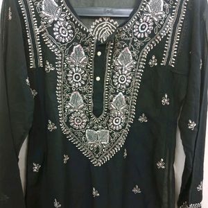 Short Chikankari Kurti