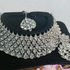 Silver Necklace Set With Earing And Mangtika