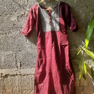 Kurta Set With Glass Work