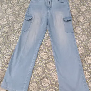 PRICE DROPPED🔥Ice Blue Straight Wide Leg Jeans👖