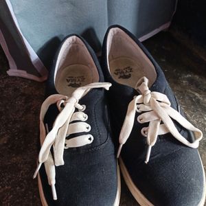 Women Casual Shoes