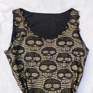 Black Skull Patterned Mesh Tank Top