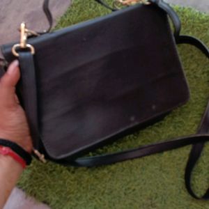 🆕✅ Never Used Hand Bug Cum Sling Bag