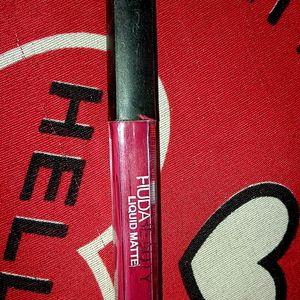 HUDA Beauty Mate Lipstick