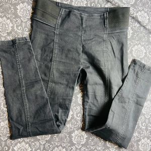 Black Jeans Jegging