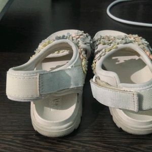 Zara Kids Flower Sandals US Size 6.5 Inch