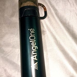 Bottle/ insulated water bottle