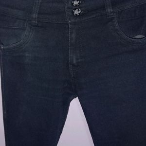 Women's Black Skinny Jeans