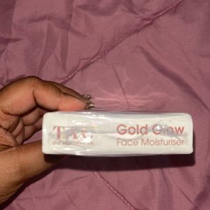 TAC Glow 24 Karat Gold Face Moisturise