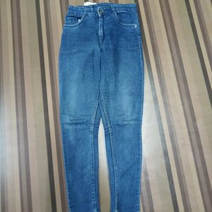 Y-38 Size 28 Slim Fit Women Denim Jeans