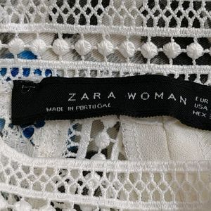 Zara Women White Floral Lace Peplum Style Top