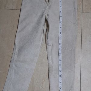 Cottarise Pant In White