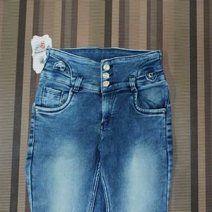 Z-21 Size 28 Slim Fit Women Denim Jeans