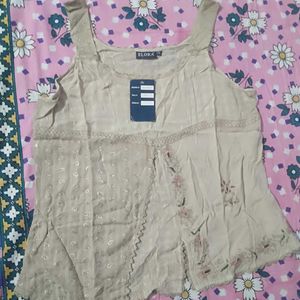 Women's Top