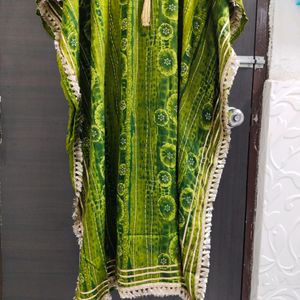 New Unused Vneck Mirror Work Kaftan Set