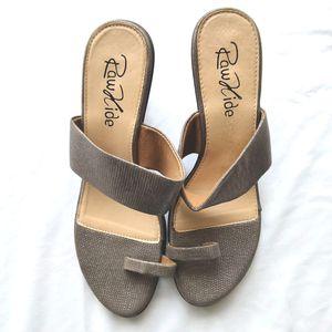 Grey Heels (Women's)